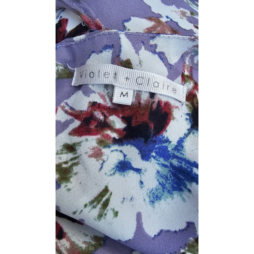 VIOLET + CLAIRE Floral Tank Top Size Medium Purple Sleeveless Lightweight Blouse - Picture 4 of 7